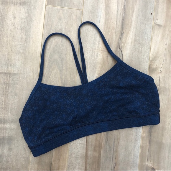 lululemon athletica Other - Lululemon printed flow power Y sports bra